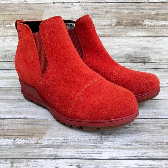 Sorel Boots Evie Pull On Bootie Sz 7.5 Orange Suede Waterproof Wedge Casual - Picture 1 of 10